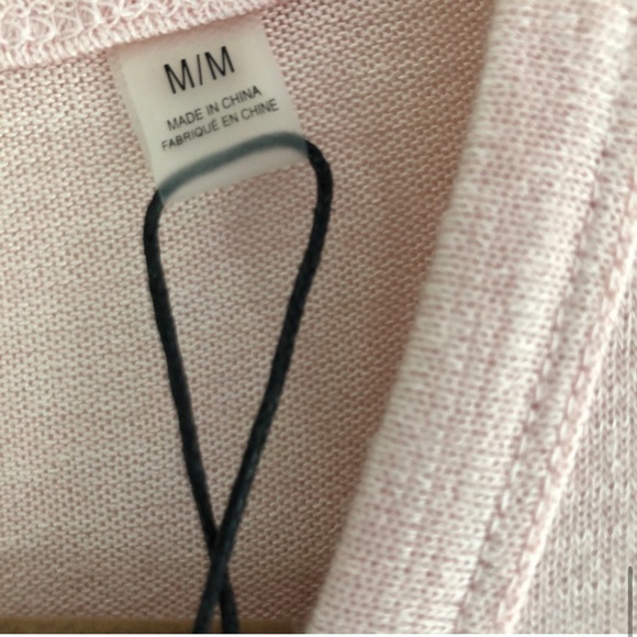 T TAHARI Short Sleeve V-Neck Rayon Blend Jersey Top, Pink, Medium, NWT - Picture 7 of 8